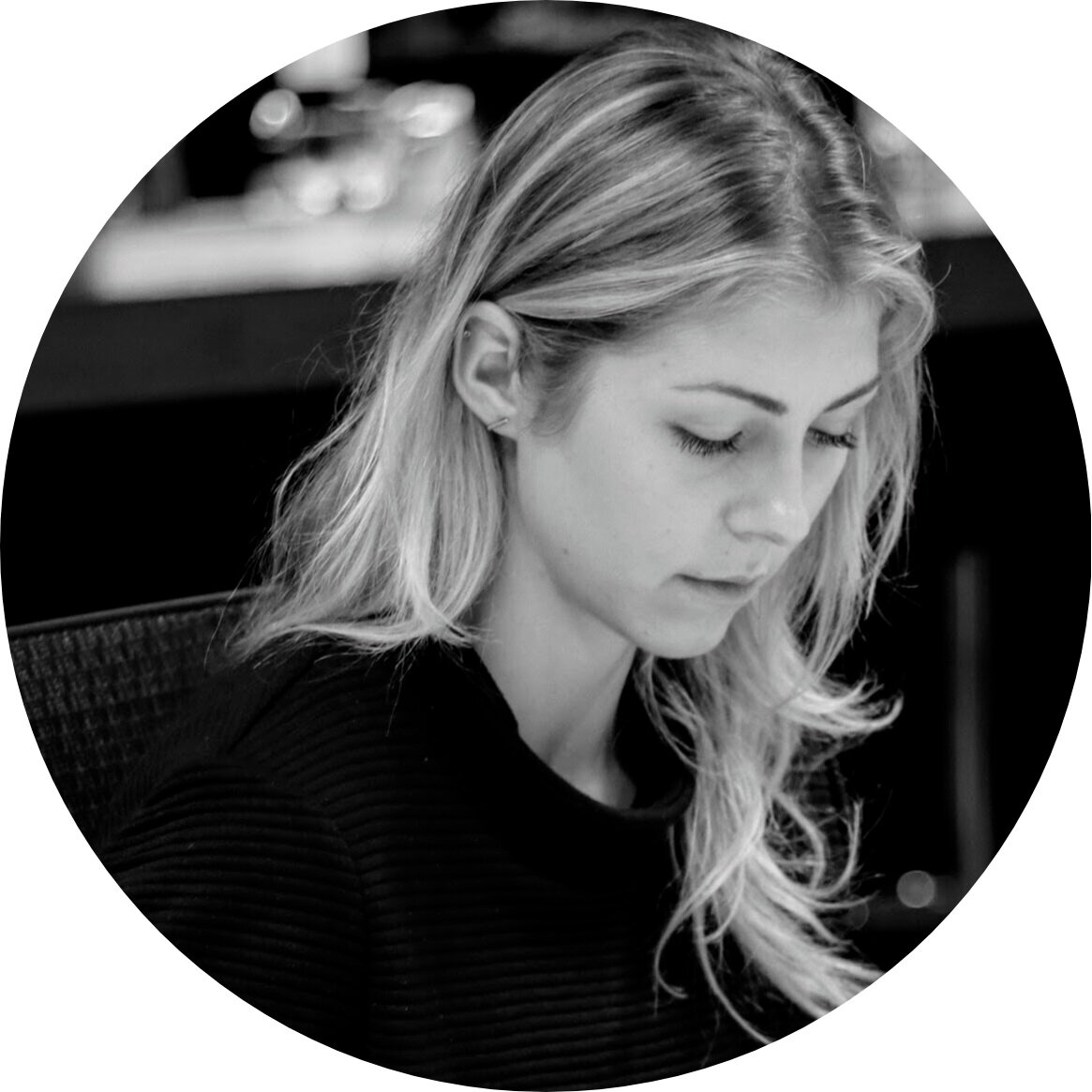 circle-cropped_Kelsieheadshot.jpg